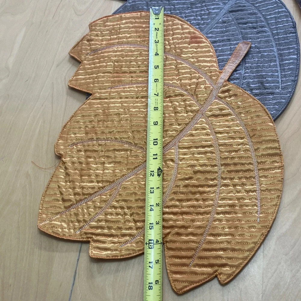 Leaf-Shaped Placemats Set‎ in Gold, Gray, Brown, and Cream